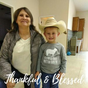 Meet your Posher, Dana